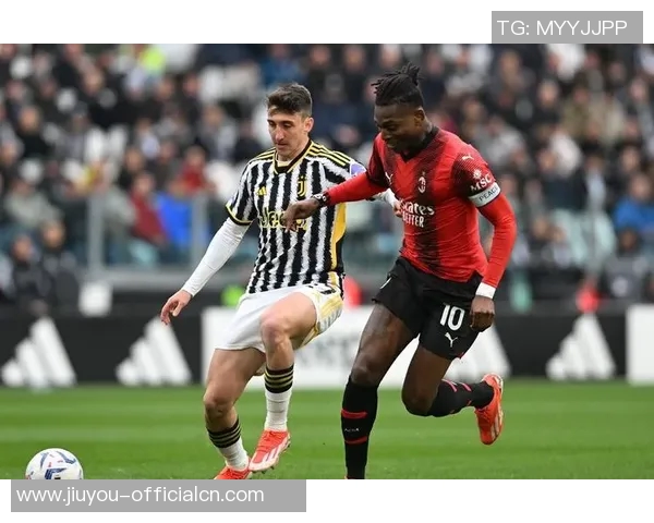 友谊赛惊现冷门AC米兰小胜巴黎圣日耳曼帽子戏法引发全场狂欢 友谊赛惊现冷门AC米兰小胜巴黎圣日耳曼帽子戏法引发全场狂欢