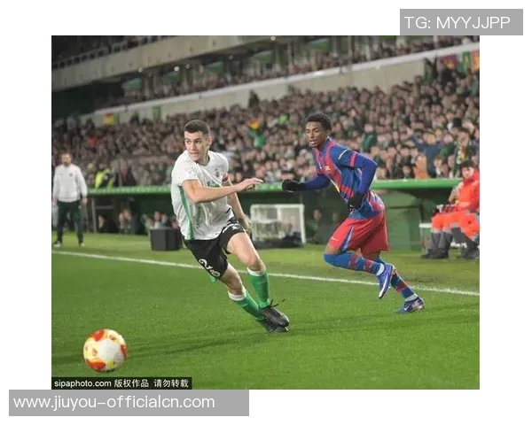 欧联杯焦点战马竞大胜巴萨乌龙球引发争议判罚全场沸腾