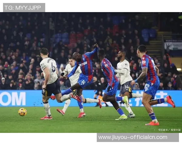 国王杯激战巴黎圣日耳曼大胜那不勒斯全场沸腾赛后点评精彩纷呈 国王杯激战巴黎圣日耳曼大胜那不勒斯全场沸腾赛后点评精彩纷呈