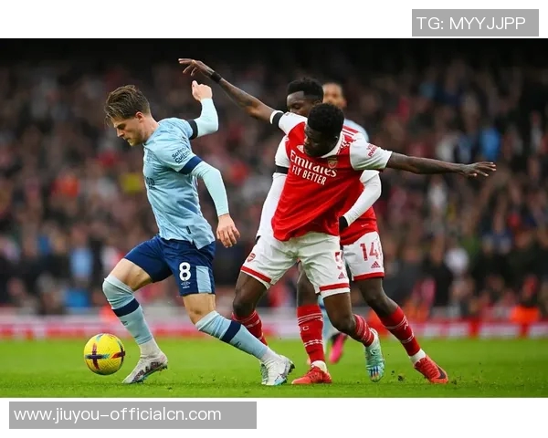 国王杯精彩对决阿森纳凭神扑绝杀多特蒙德引发争议判罚 国王杯精彩对决阿森纳凭神扑绝杀多特蒙德引发争议判罚