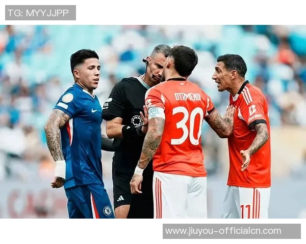 本菲卡狂胜切尔西6比2补时进球点燃全场激情瞬间集锦 本菲卡狂胜切尔西6比2补时进球点燃全场激情瞬间集锦