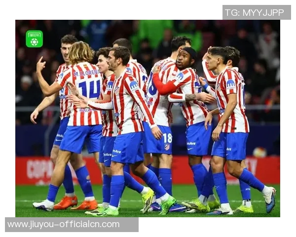 国王杯精彩对决那不勒斯大胜巴萨神奇扑救引发全场狂欢